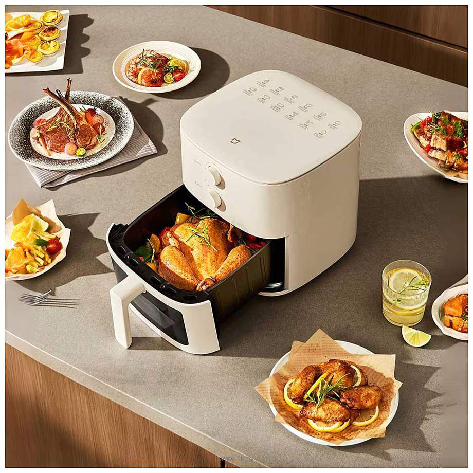 Фотографии Xiaomi Mijia Smart Air Fryer 5L MAF11 (с переходником на евровилку)