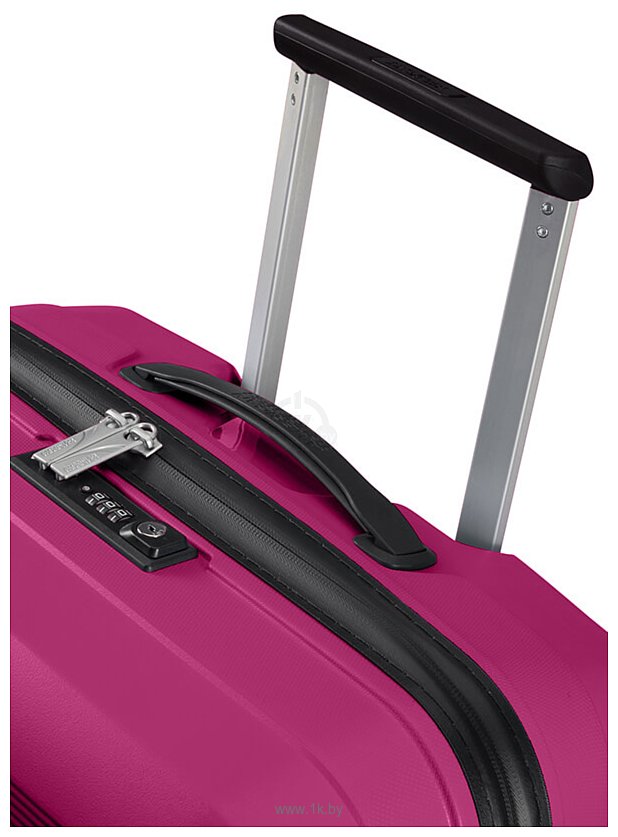 Фотографии American Tourister Airconic Deep Orchid 77 см