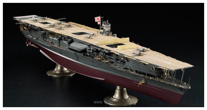 Фотографии Hasegawa Авианосец IJN Aircraft Carrier AKAGI '41