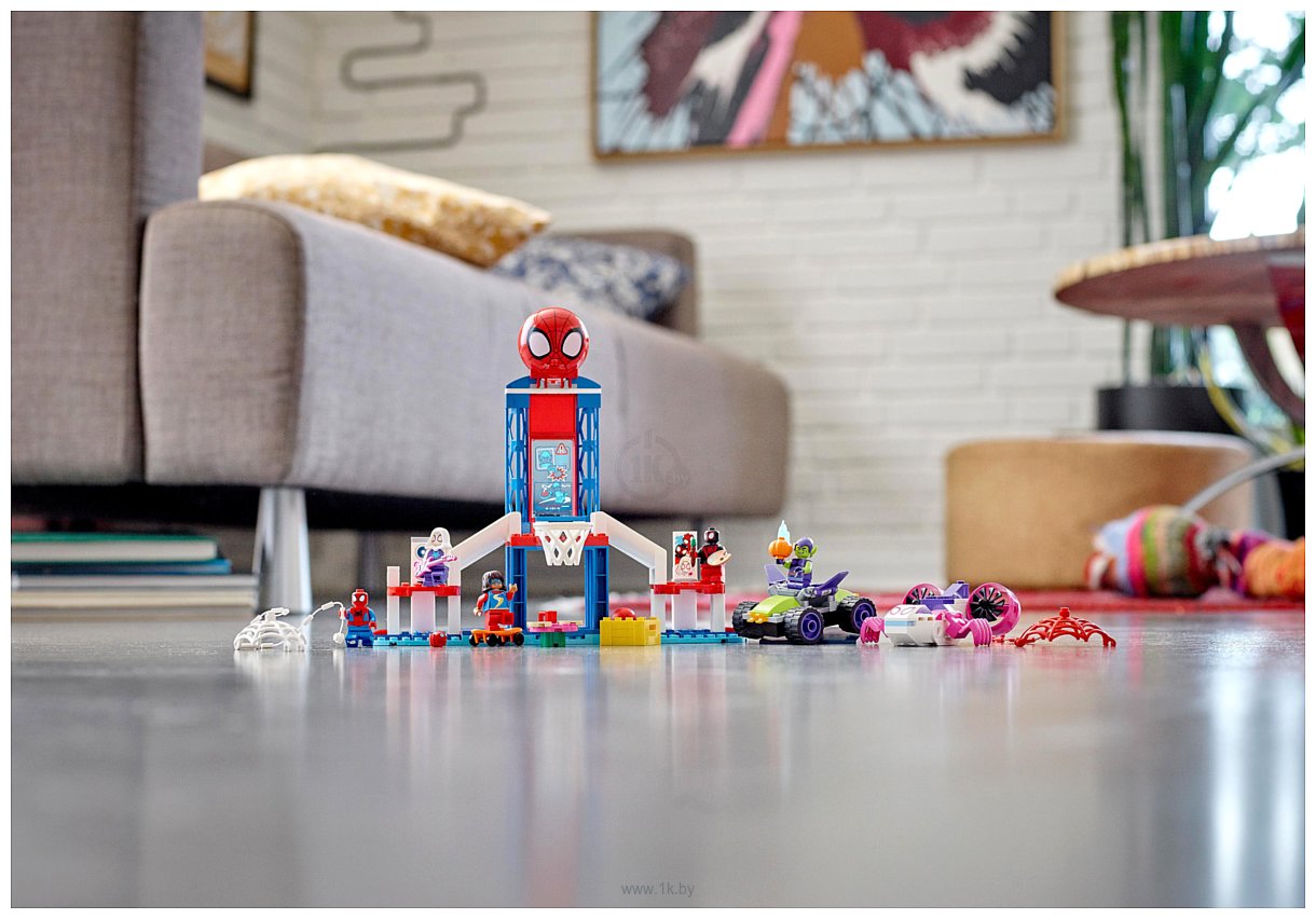 Фотографии LEGO Marvel Spiderman 10784 Вечеринка в штабе Человека-Паука