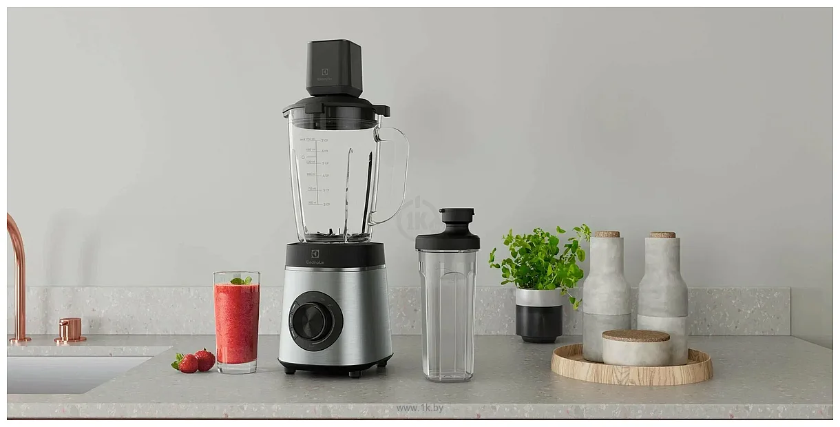 Фотографии Electrolux Explore 6 E6VB1-8ST