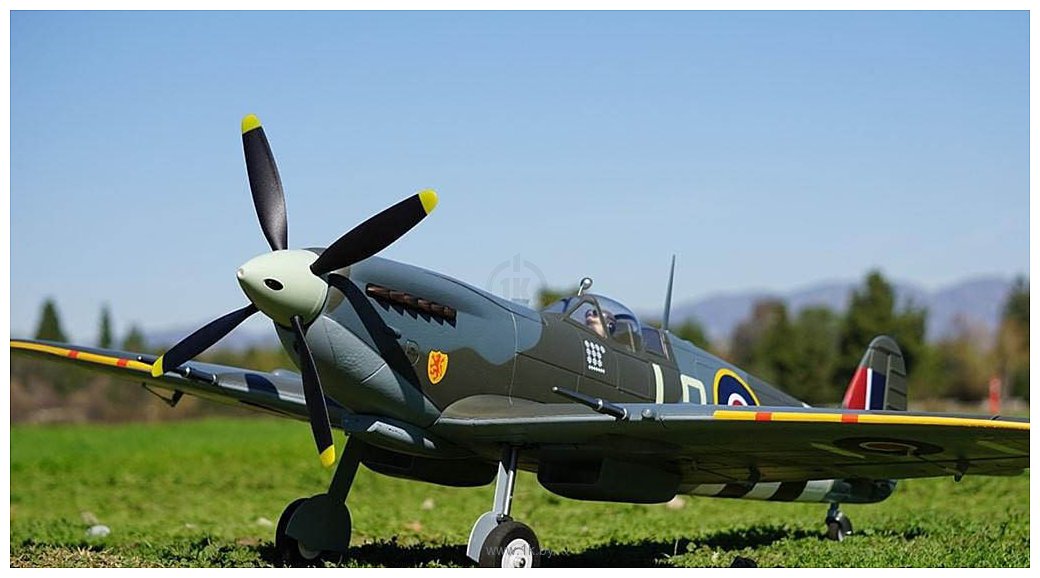 Фотографии FreeWing Spitfire Mk.IX PNP