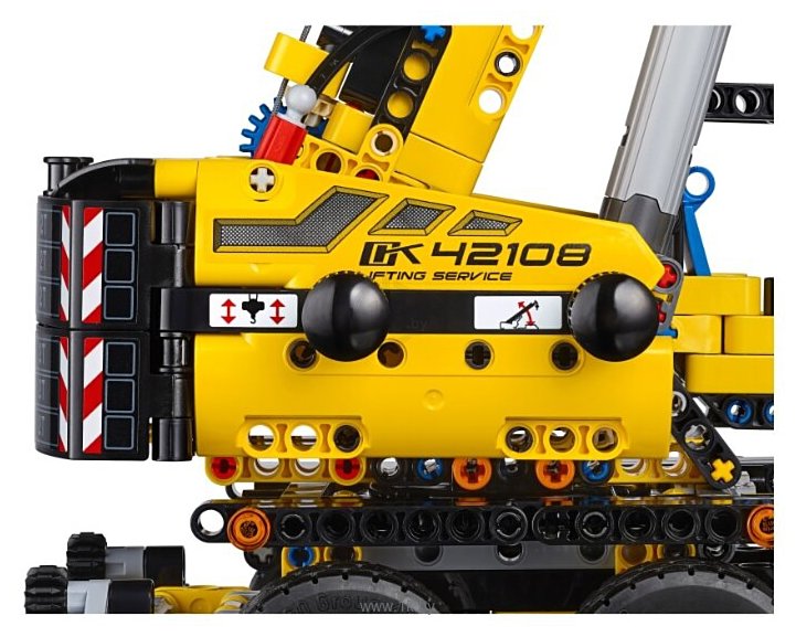 Фотографии LEGO Technic 42108 Мобильный кран