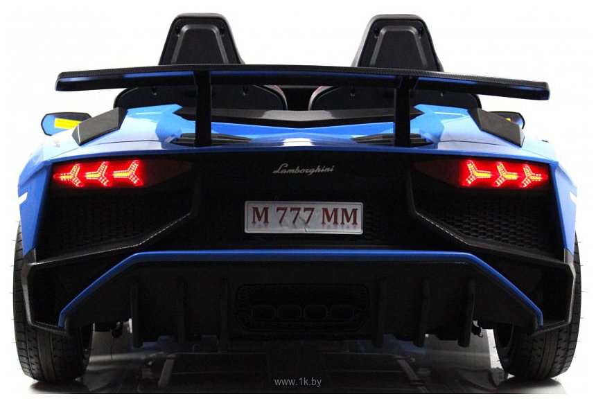 Фотографии RiverToys Lamborghini Aventador SV M777MM (синий)