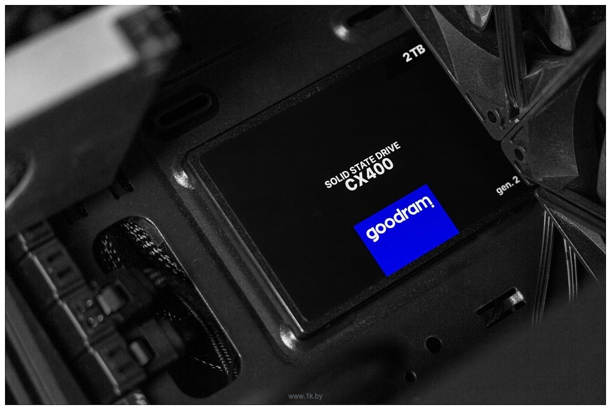 Фотографии GOODRAM CX400 gen.2 2TB SSDPR-CX400-02T-G2