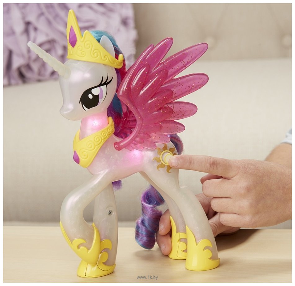 Фотографии Hasbro My Little Pony Glitter and Glow Princess Celestia