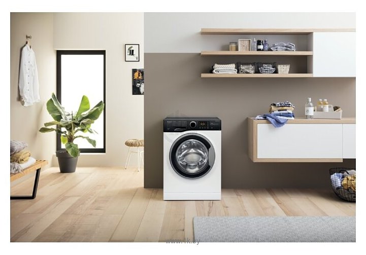 Фотографии Hotpoint-Ariston BK RT 6029 S