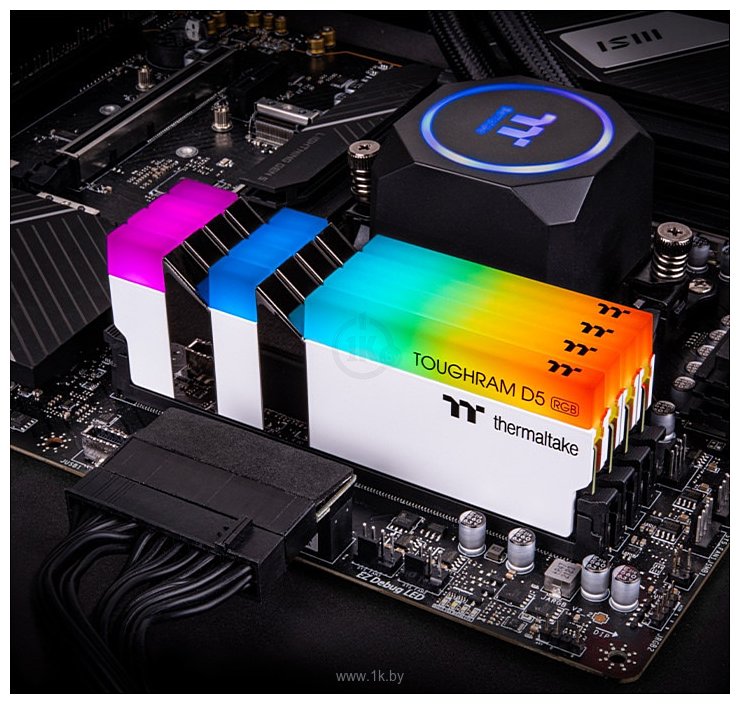 Фотографии Thermaltake Toughram RGB D5 RG32D516GX2-5600C36A