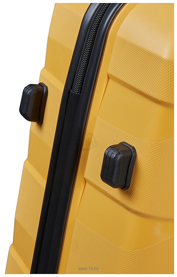 Фотографии American Tourister Air Move Sunset Yellow 75 см