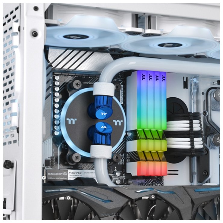 Фотографии Thermaltake Pacific G1/4 90 Degree Adapter Blue CL-W052-CU00BU-A