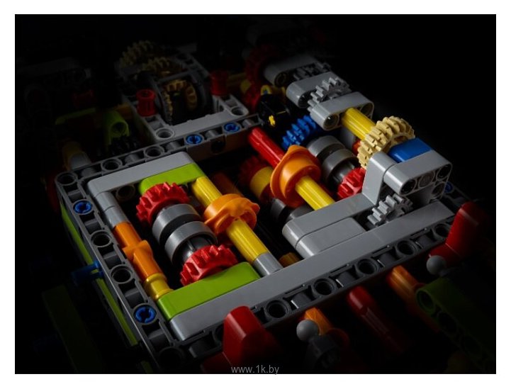 Фотографии LEGO Technic 42115 Lamborghini Sian FKP 37
