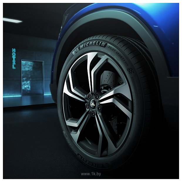 Фотографии Michelin Pilot Sport 4 SUV 315/35 R21 111Y