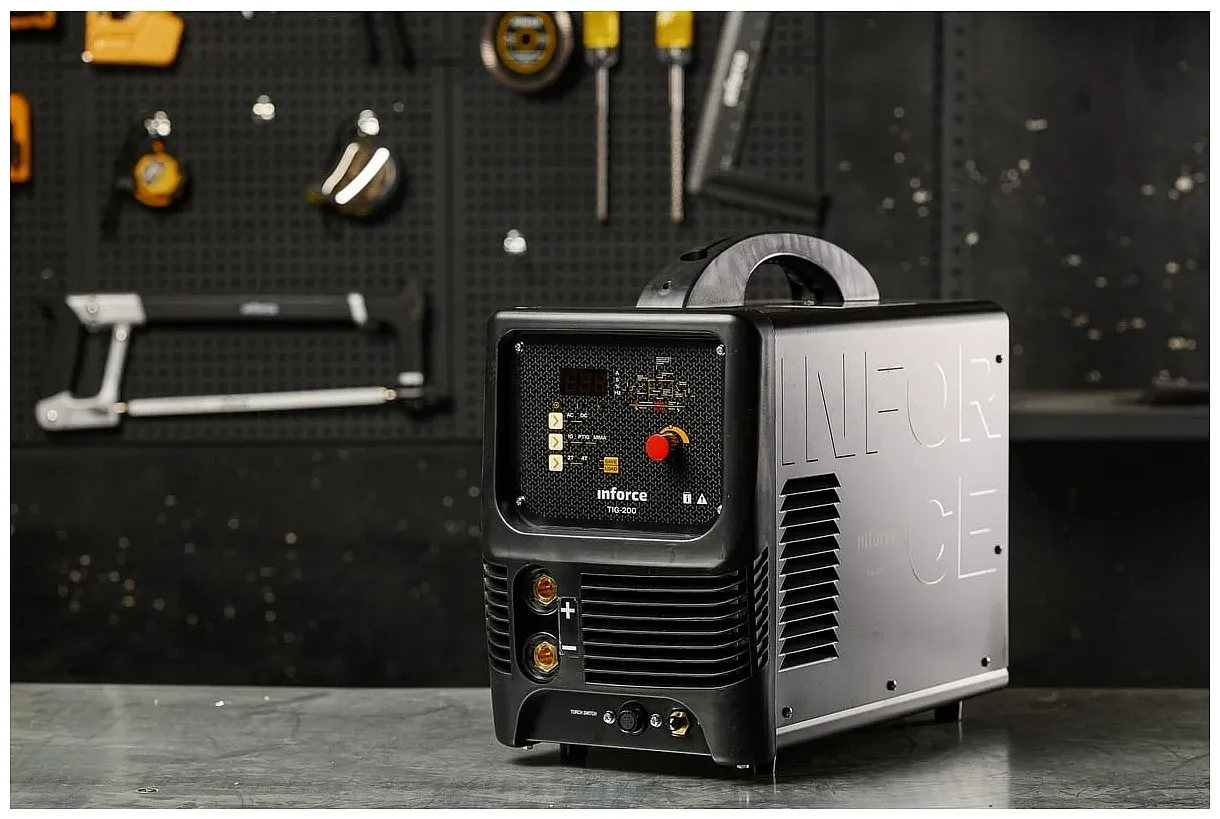 Фотографии Inforce TIG-200 Фотографии Inforce TIG-200