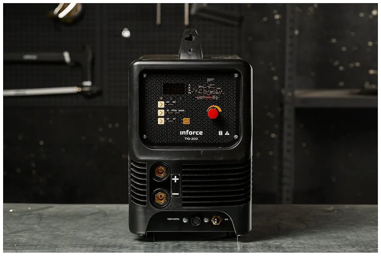Фотографии Inforce TIG-200 Фотографии Inforce TIG-200