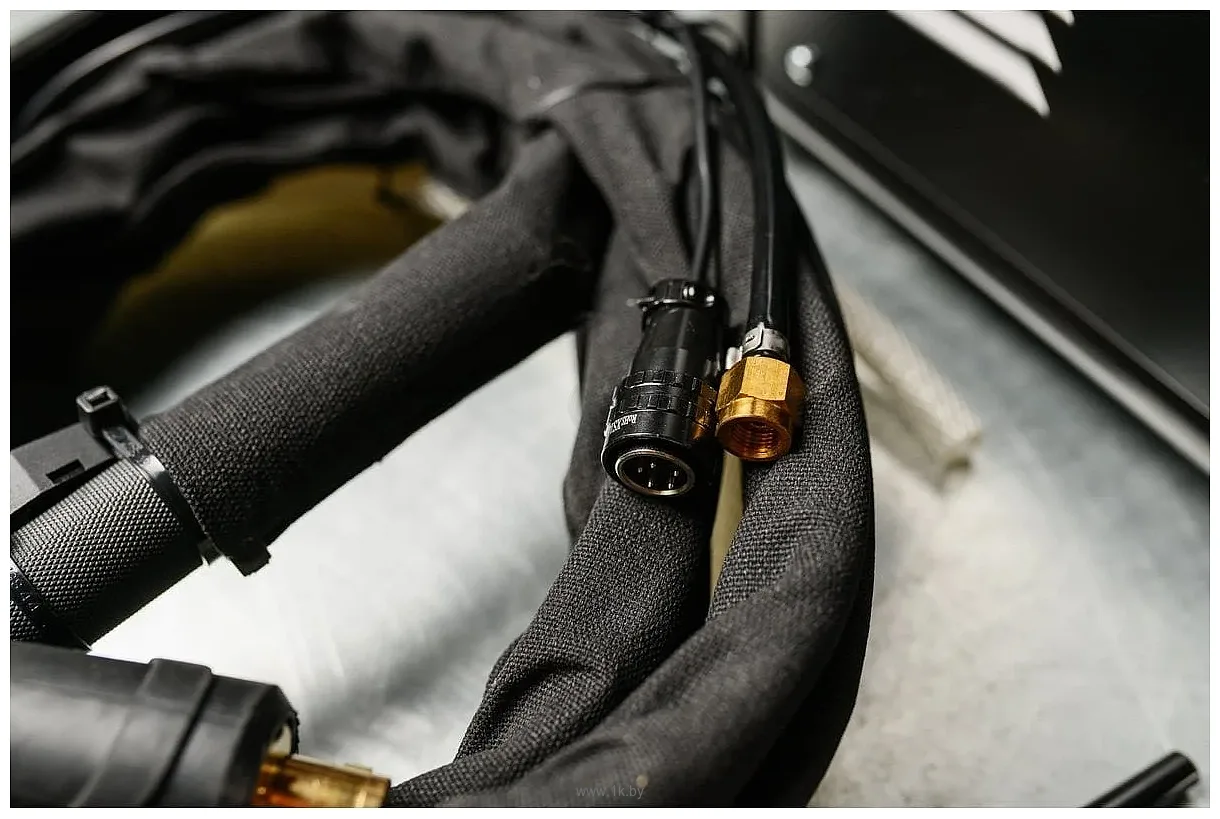 Фотографии Inforce TIG-200 Фотографии Inforce TIG-200