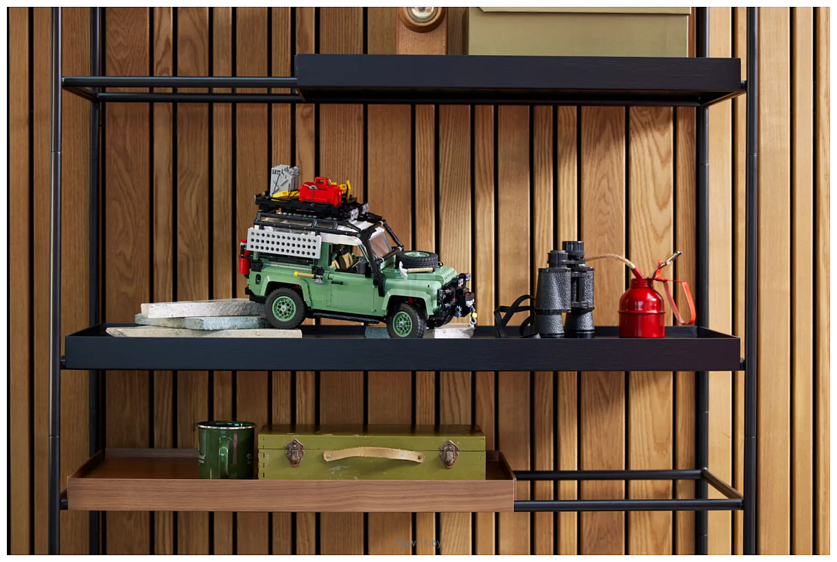 Фотографии LEGO Icons 10317 Внедорожник Land Rover Classic Defender 90