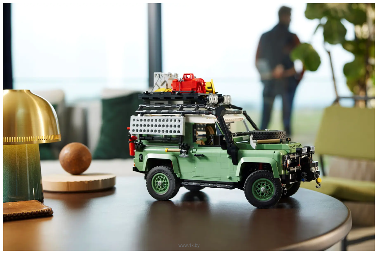 Фотографии LEGO Icons 10317 Внедорожник Land Rover Classic Defender 90