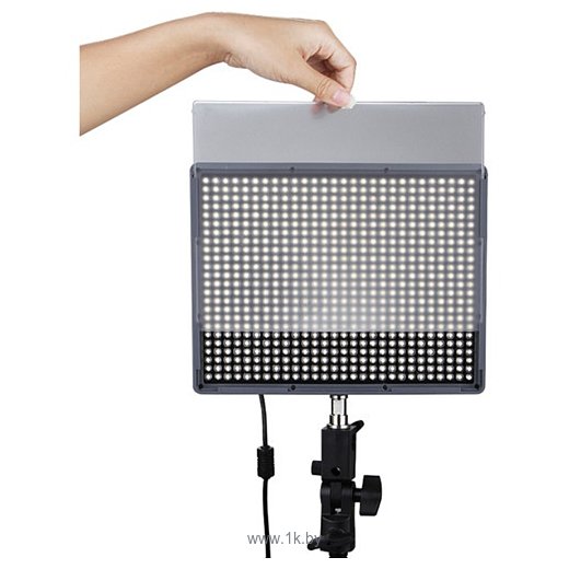 Фотографии Aputure Amaran LED Video Panel Light HR-672C