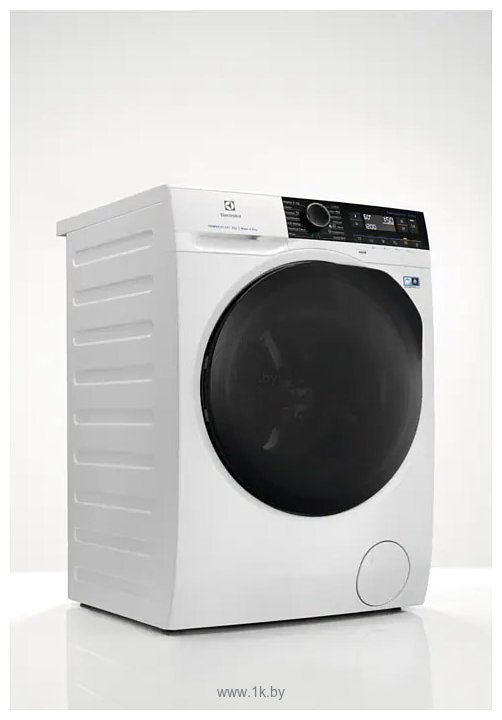 Фотографии Electrolux EW8WN261B