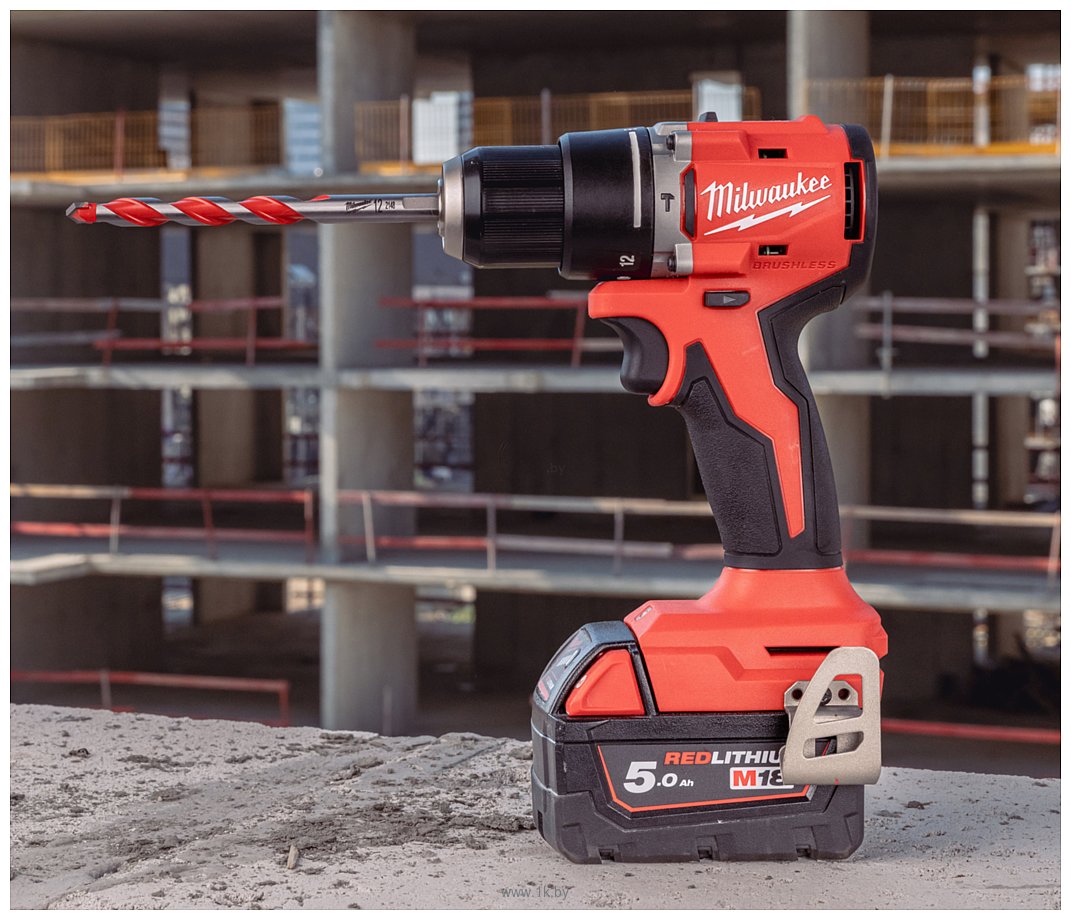 Фотографии Milwaukee M18 M18BLPDRC-0 4933492820 (без АКБ)