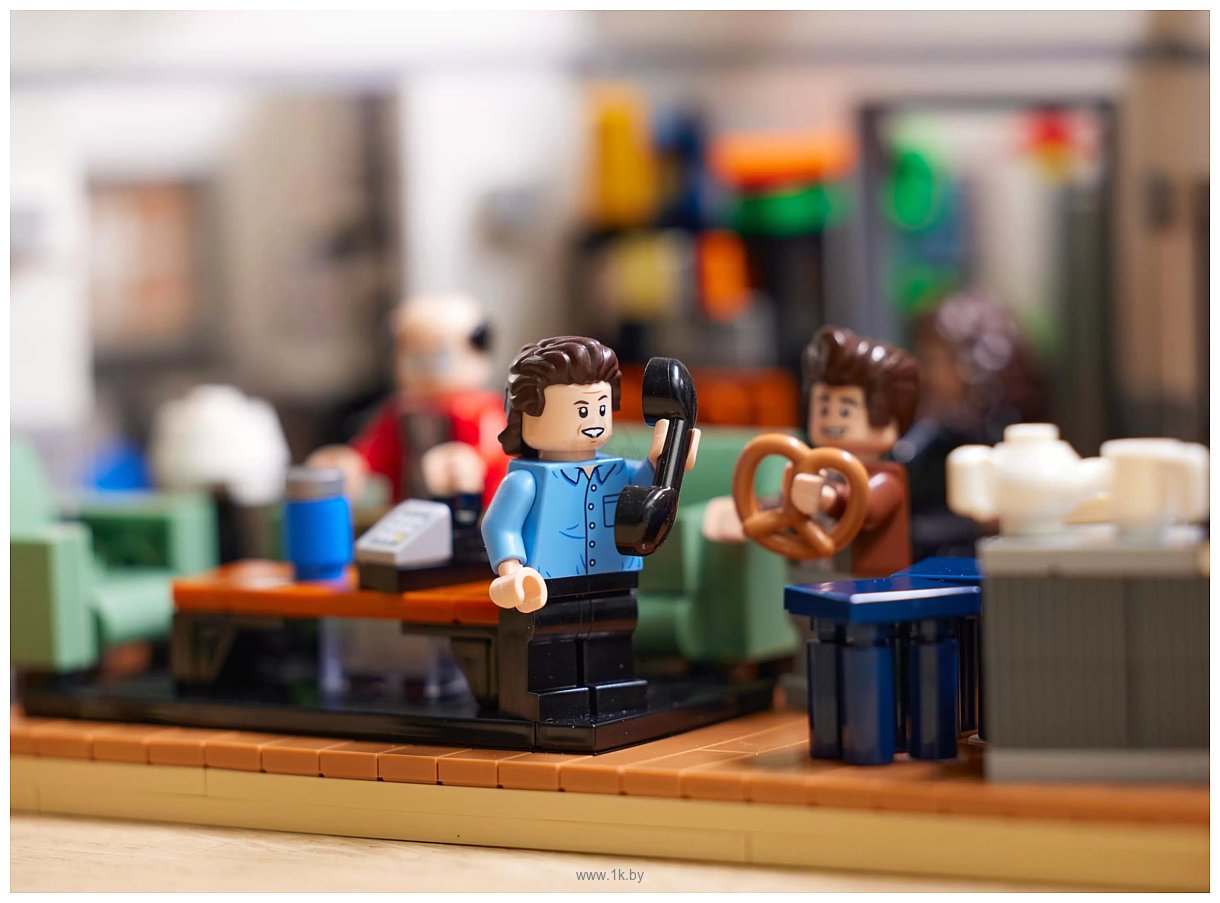 Фотографии LEGO Ideas 21328 Seinfeld