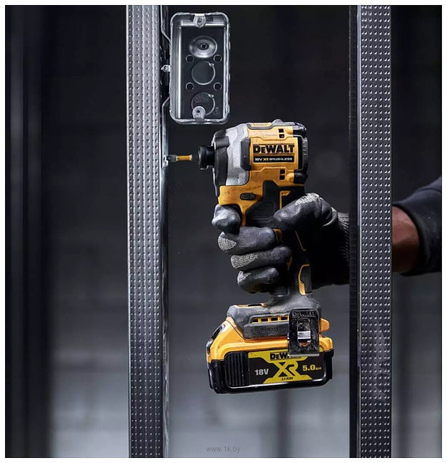 Фотографии DeWALT DCF850E2T