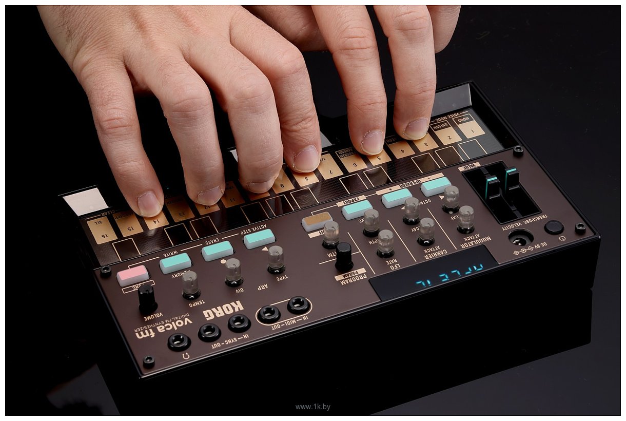 Фотографии KORG Volca FM2
