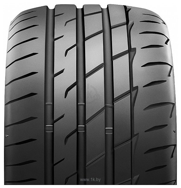 Фотографии Bridgestone Potenza Adrenalin RE004 235/45 R18 98W