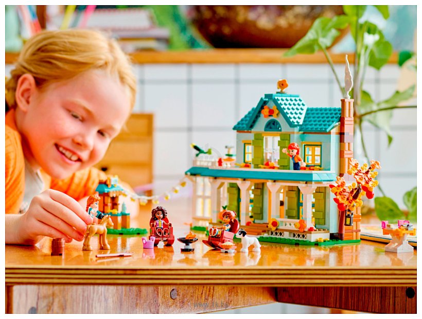 Фотографии LEGO Friends 41730 Дом Отумн