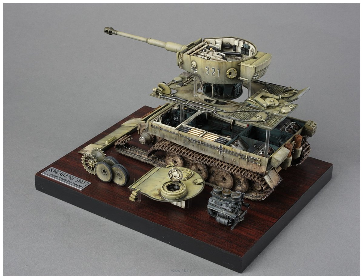 Фотографии Ryefield Model Pz.kpfw.VI Ausf. E Early Production Tiger I 1/35 RM-5003