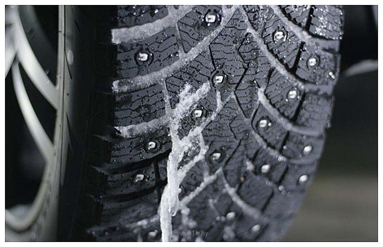 Фотографии Pirelli Winter Ice Zero 2 215/55 R17 98T