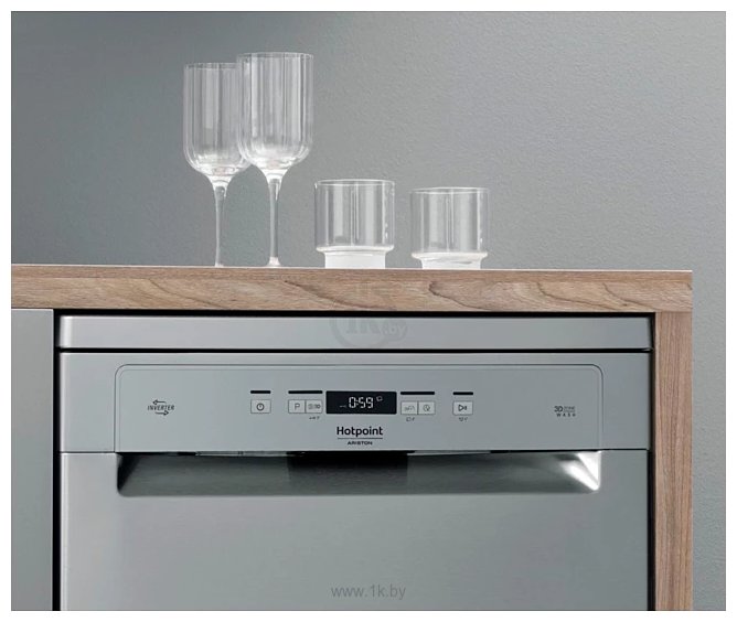 Фотографии Hotpoint-Ariston HFC 3C41 CW X