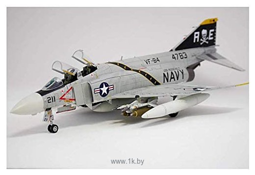 Фотографии Academy F-4J VF-84 Jolly Rogers 1/48 12305