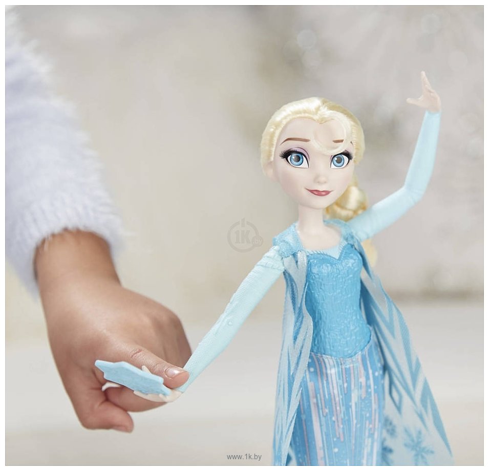 Фотографии Hasbro Disney Frozen Snow Powers Elsa