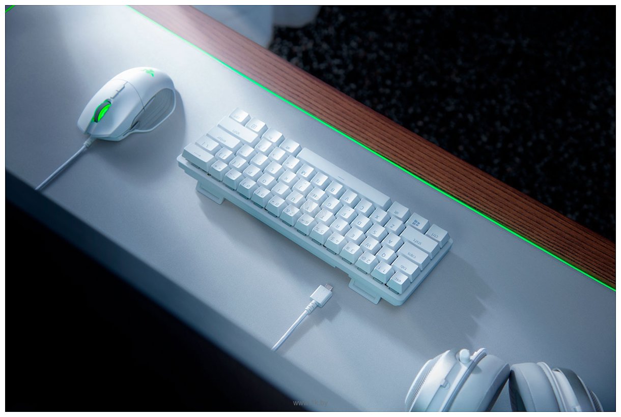 Фотографии Razer Huntsman Mini Linear white