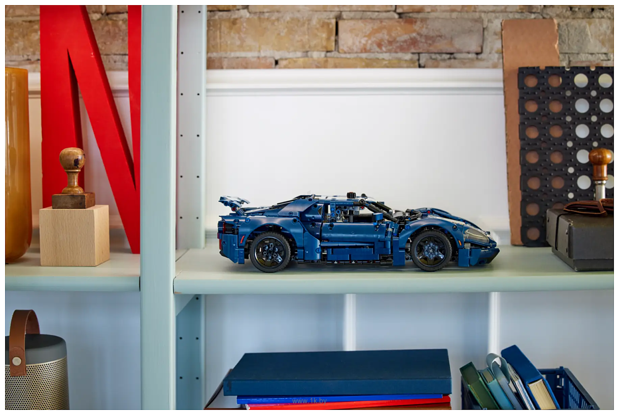 Фотографии LEGO Technic 42154 Суперкар Ford GT 2022