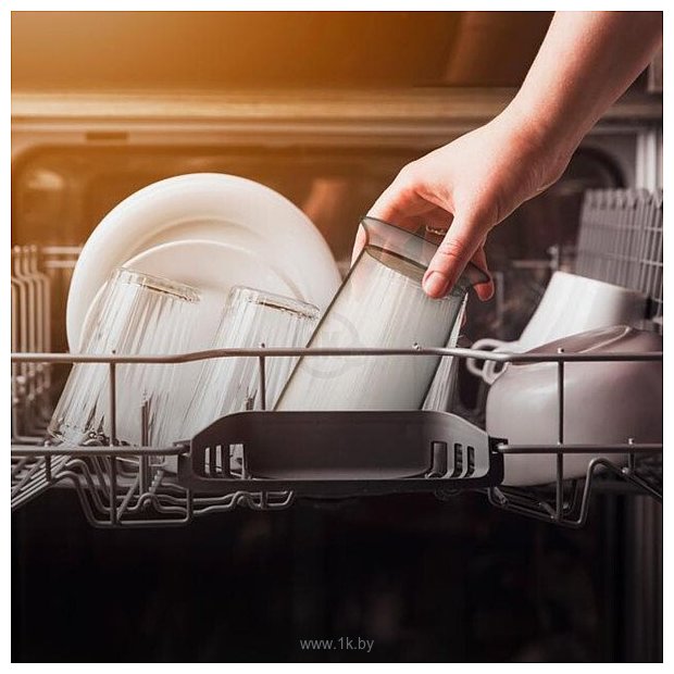 Фотографии Cecotec Power RetroRed 1200MAX