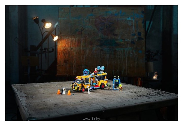 Фотографии LEGO Hidden Side 70423 Автобус охотников за паранормальными явлениями 3000