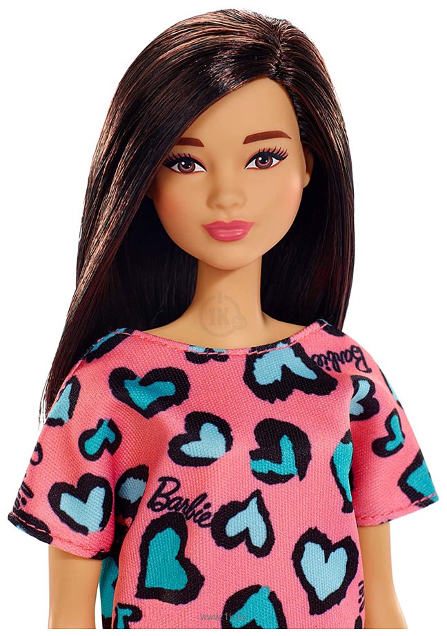 Фотографии Barbie Брюнетка в платье с синими сердечками GHW46