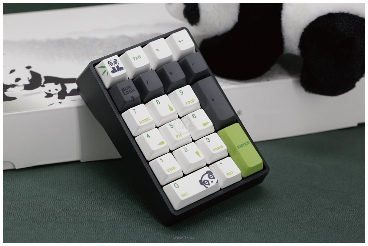 Фотографии Varmilo VA21M Panda Cherry MX Brown