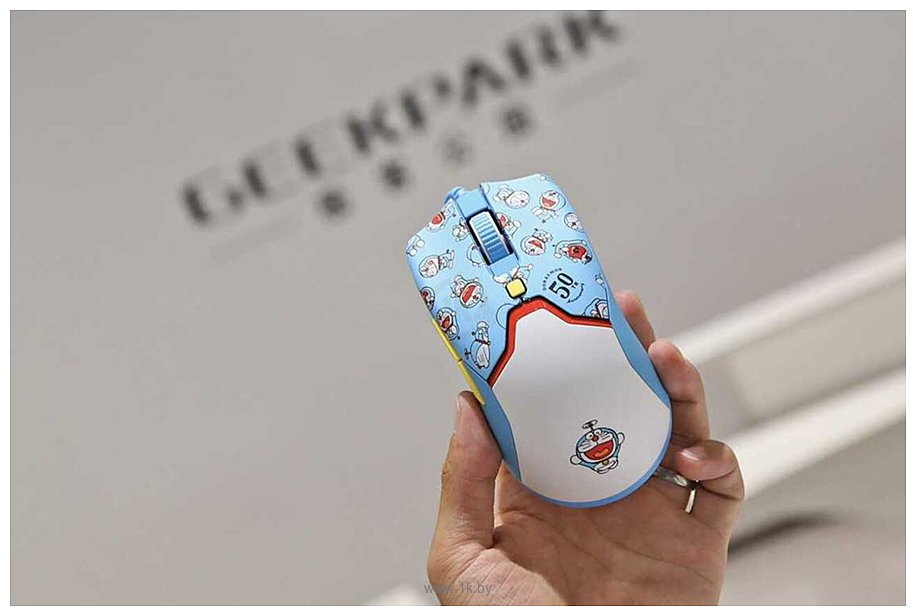 Фотографии Razer Doraemon 50th Anniversary Classic Viper Mini