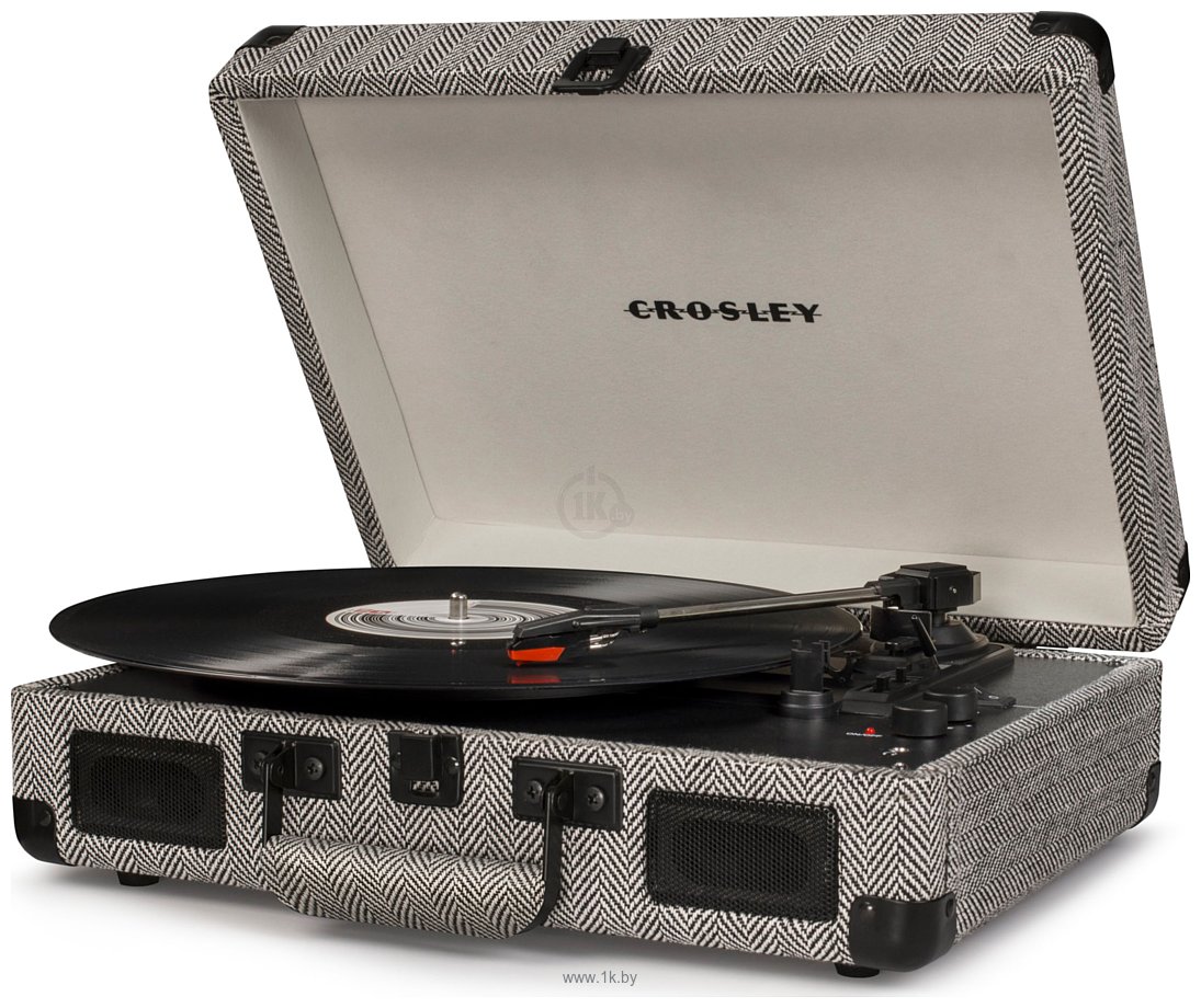 Фотографии Crosley Cruiser Deluxe CR8005D (серый с плетеным узором)