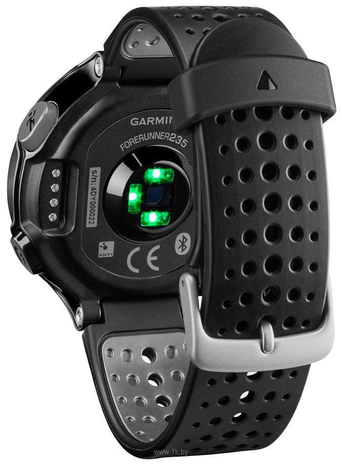 Фотографии Garmin Forerunner 235