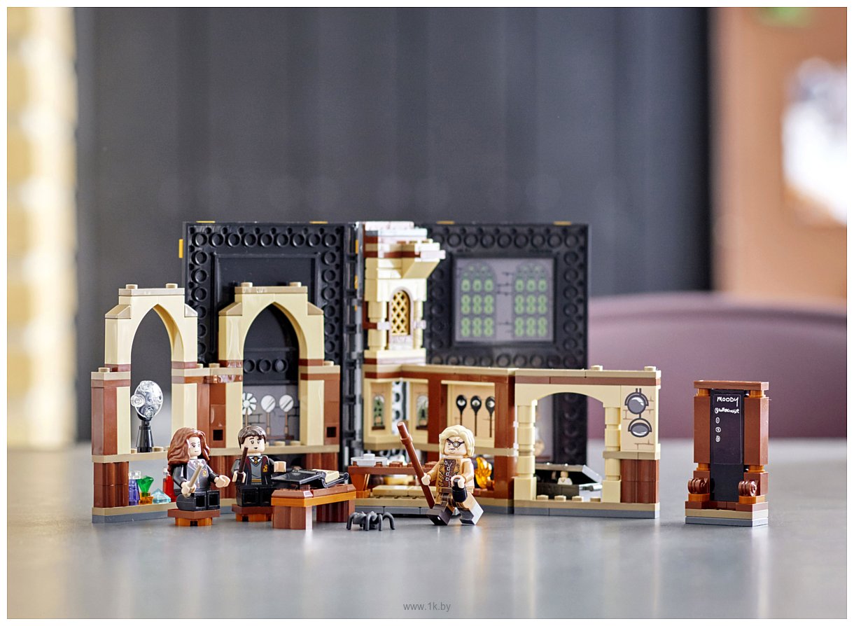 Фотографии LEGO Harry Potter 76397 Учеба в Хогвартсе: Урок защиты