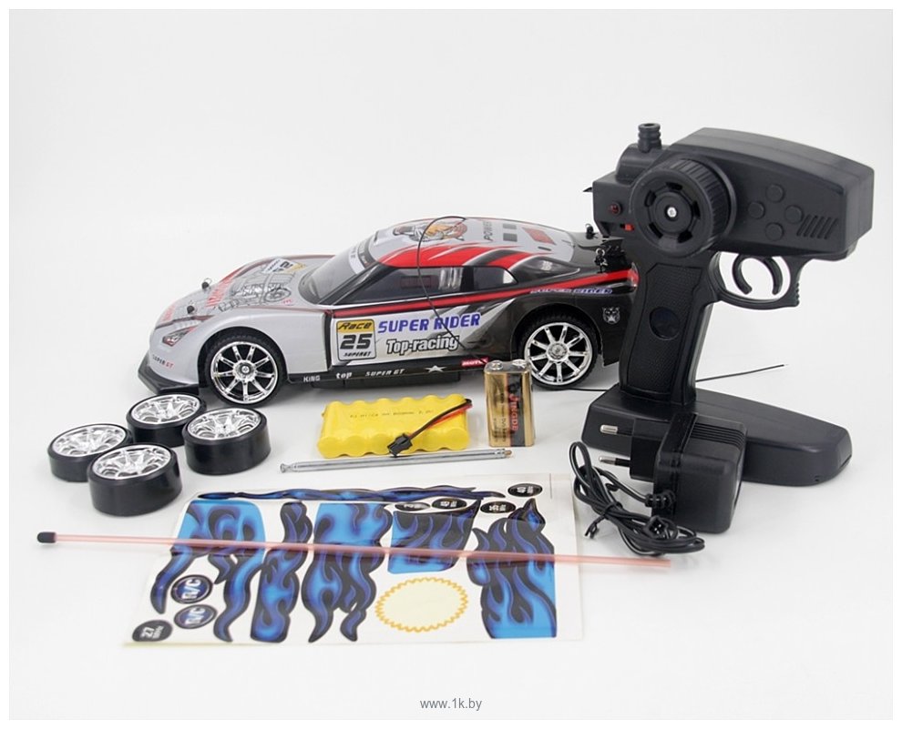 Фотографии CS Toys Nissan 350Z GT
