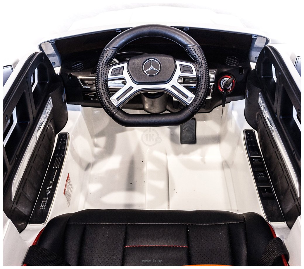 Фотографии Toyland Mercedes-Benz GL63 AMG (белый)