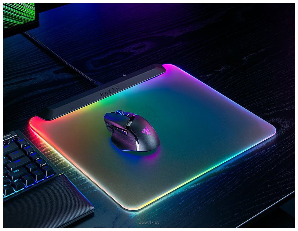 Фотографии Razer Firefly V2 Pro Black