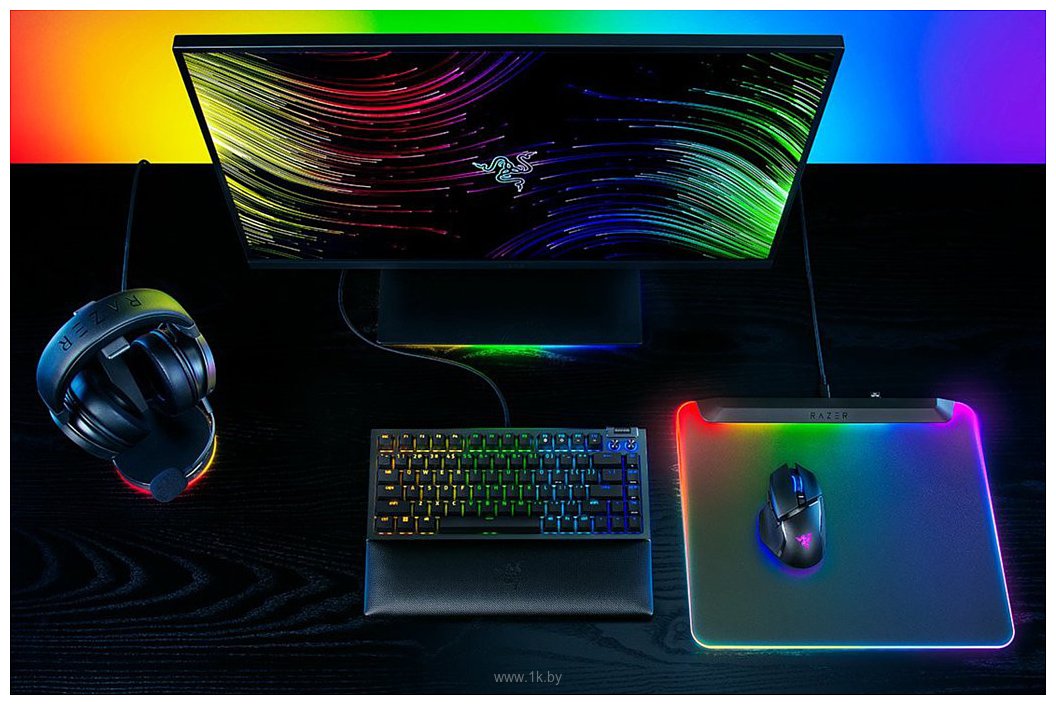 Фотографии Razer Firefly V2 Pro Black