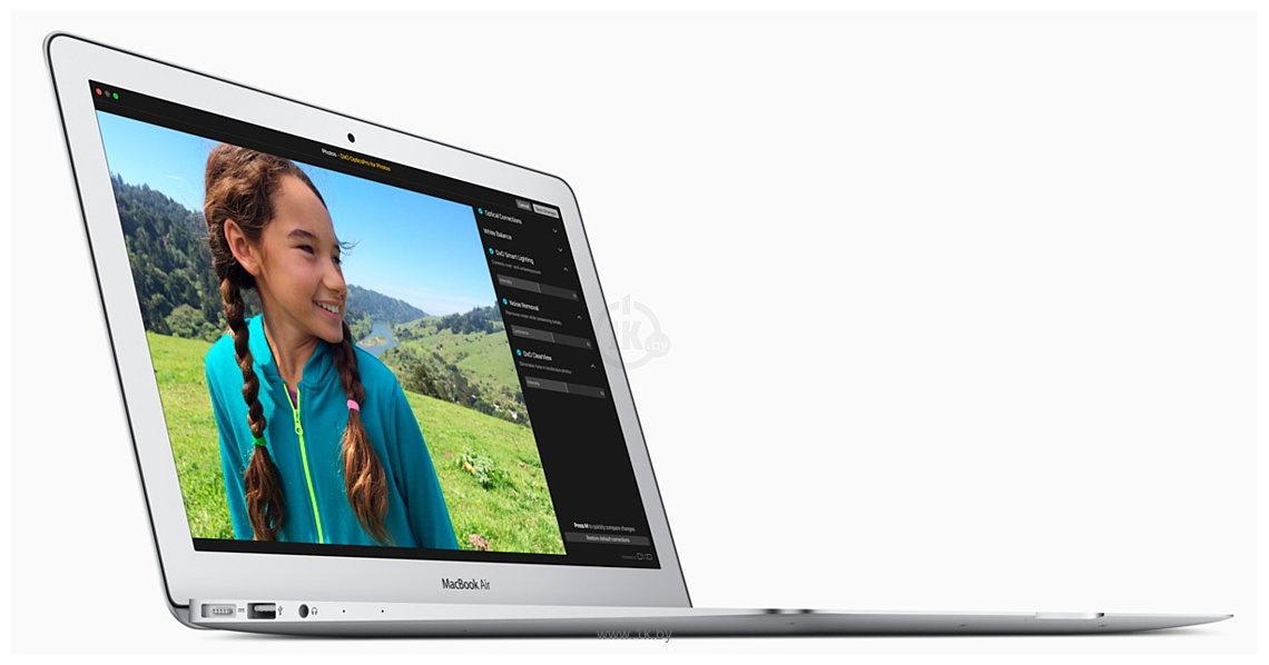 Фотографии Apple MacBook Air 13" (2017 год) (MQD42)
