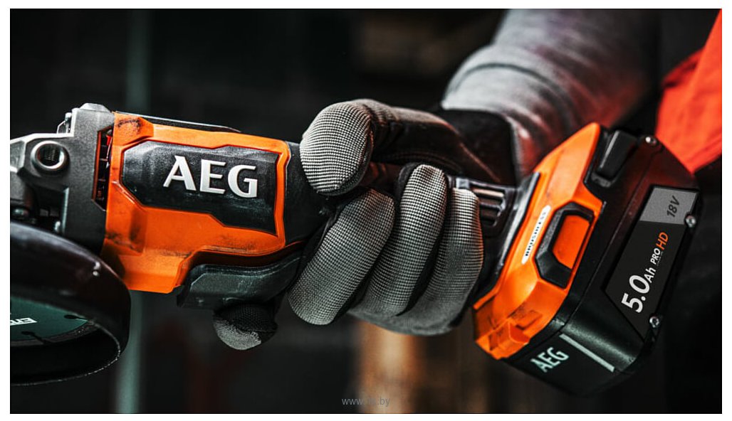 Фотографии AEG Powertools BEWS 18-125BLPX2-502C 4935480858 (с 2-мя АКБ)